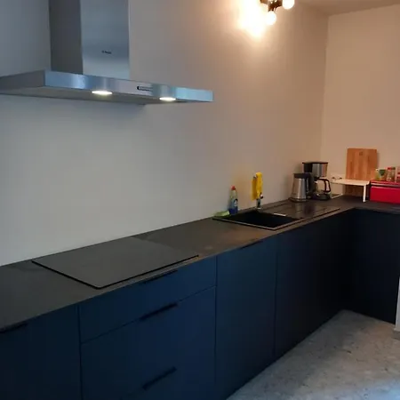 Studio Near Shopping K In K New Bright And